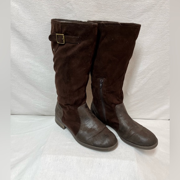 Decree Shoes - EUC Women’s Size 9 in Rustic Brown by Decree #4